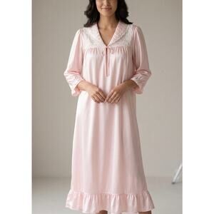 Vintage Stardust Nightgown Pink Lace Long Sleeve Nightie Lingerie Medium USA